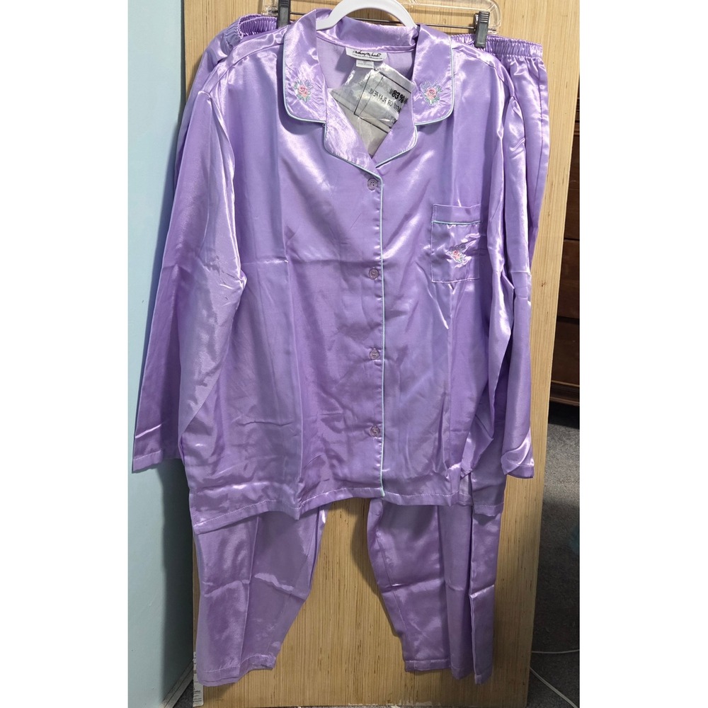 Anthony Richards Womens 3X Purple Satin Pajama Set 2PC Floral Embroidered Sleep